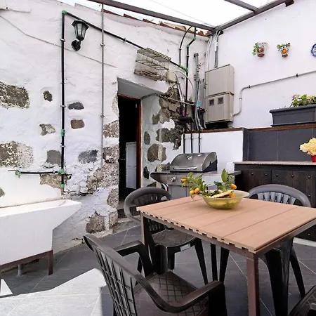 Casa Abuelo Paco * Vega de San Mateo